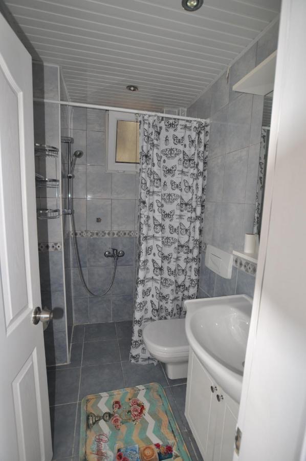 Muzkent Apartment มาห์มุตลาร์ ภายนอก รูปภาพ