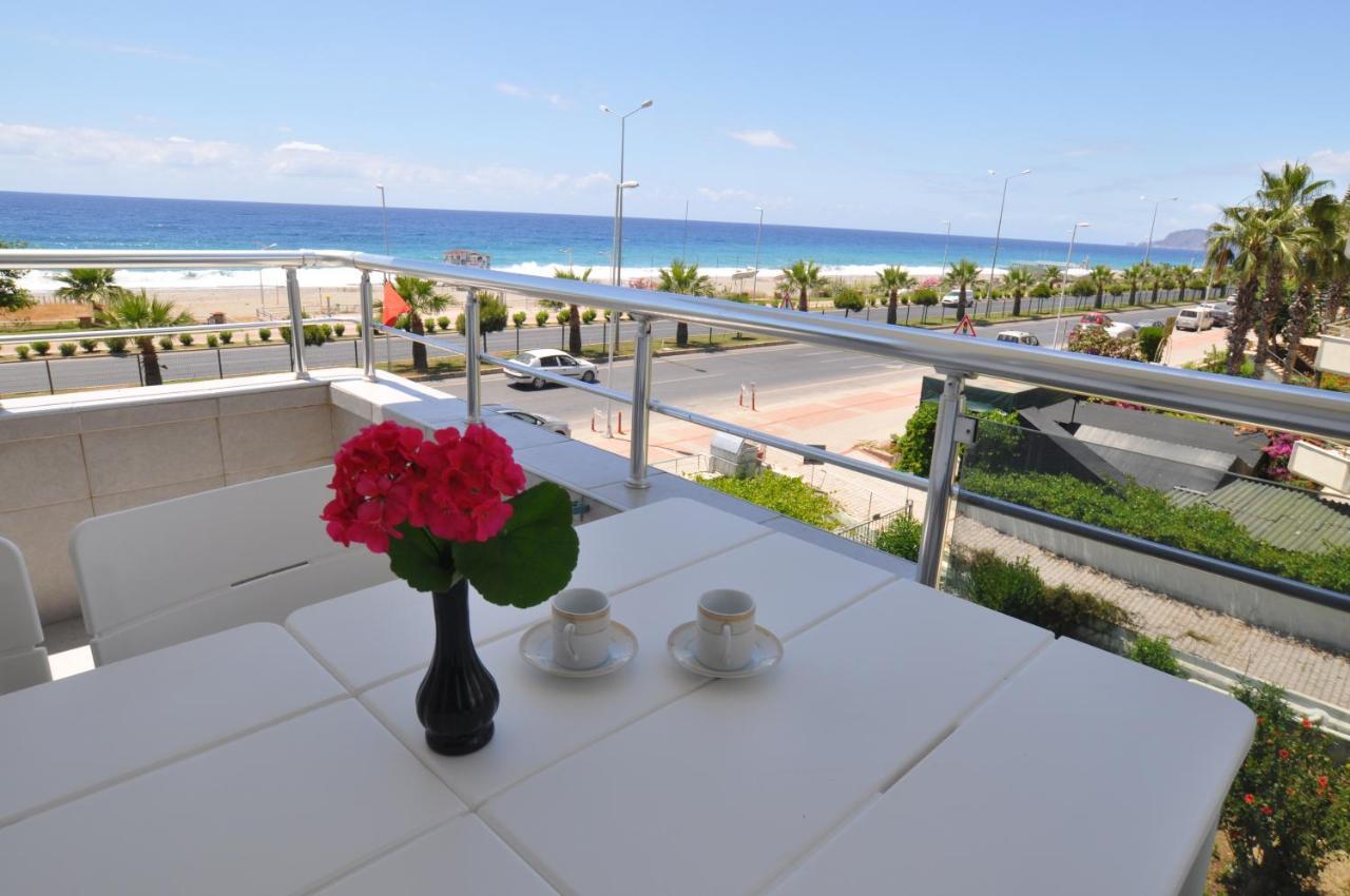 Muzkent Apartment มาห์มุตลาร์ ภายนอก รูปภาพ